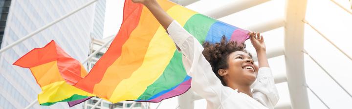 Pantene przekazuje 100 tys. zł polskiej społeczności LGBT+ w funduszu Rośnij w Siłę